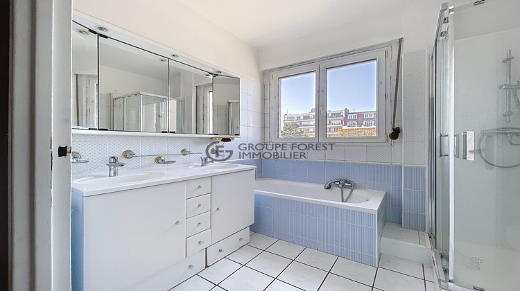 Ma-Cabane - Vente Appartement La Madeleine, 121 m²