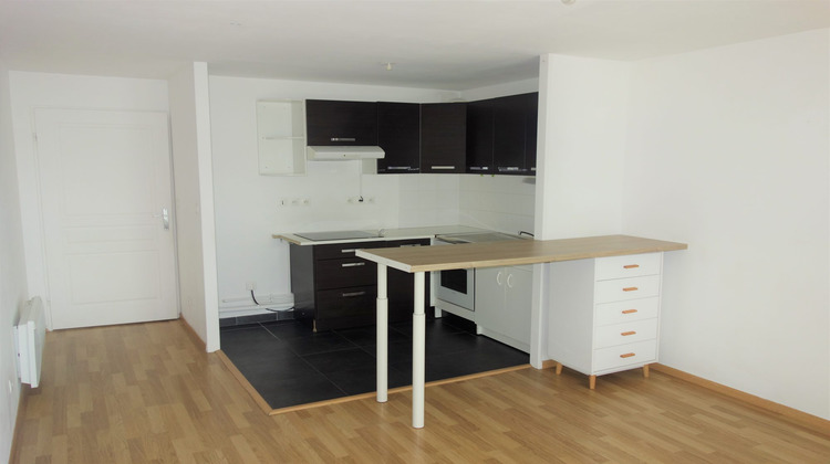 Ma-Cabane - Vente Appartement La Madeleine, 50 m²
