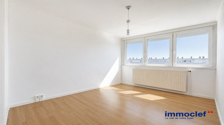 Ma-Cabane - Vente Appartement La Madeleine, 62 m²