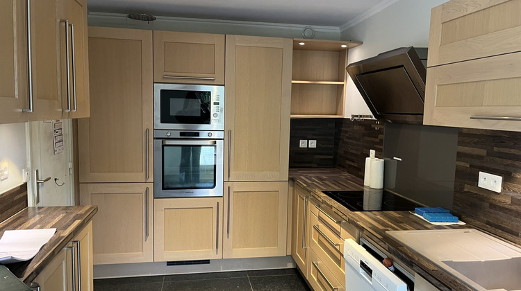 Ma-Cabane - Vente Appartement La Madeleine, 122 m²