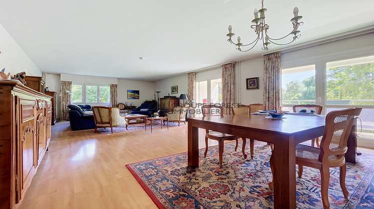 Ma-Cabane - Vente Appartement La Madeleine, 139 m²