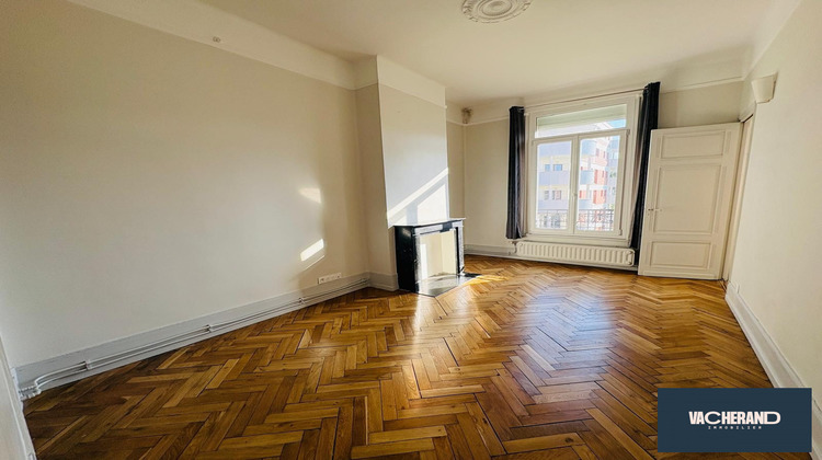 Ma-Cabane - Vente Appartement La Madeleine, 120 m²