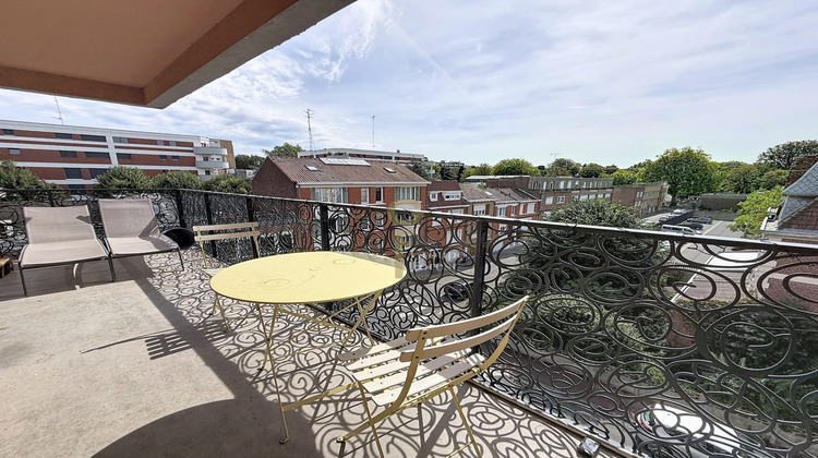 Ma-Cabane - Vente Appartement La Madeleine, 82 m²