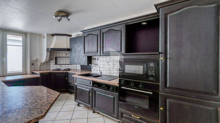 Ma-Cabane - Vente Appartement LA MADELEINE, 159 m²