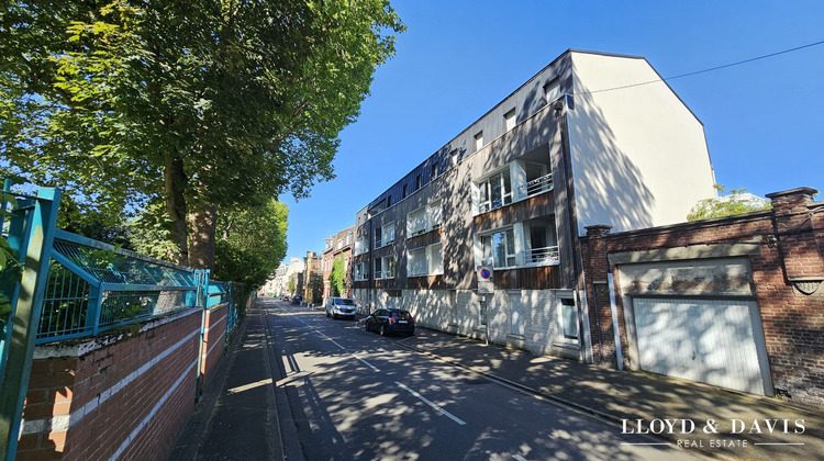 Ma-Cabane - Vente Appartement La Madeleine, 73 m²