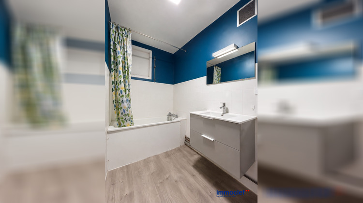 Ma-Cabane - Vente Appartement La Madeleine, 46 m²