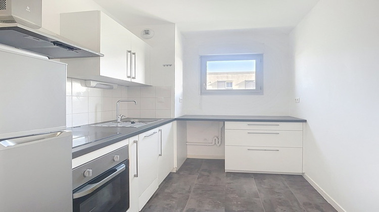 Ma-Cabane - Vente Appartement LA MEMBROLLE SUR CHOISILLE, 77 m²