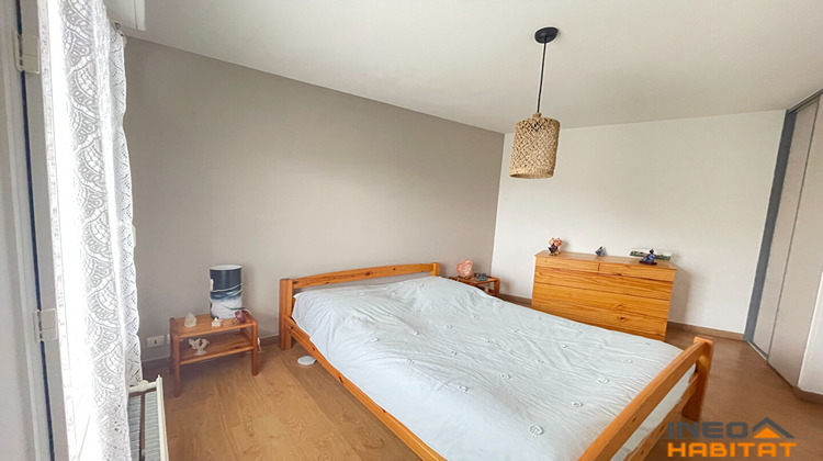 Ma-Cabane - Vente Appartement LA MEZIERE, 60 m²