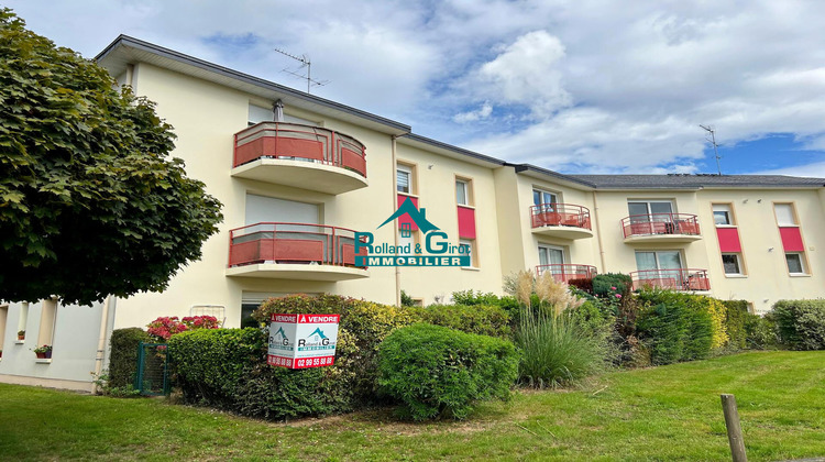 Ma-Cabane - Vente Appartement LA MEZIERE, 79 m²