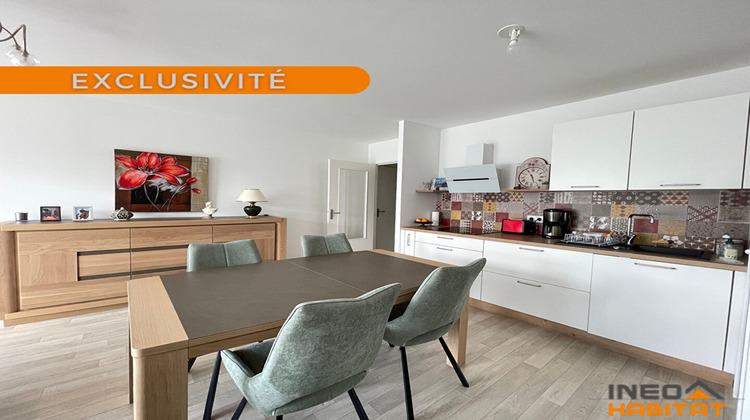 Ma-Cabane - Vente Appartement LA MEZIERE, 77 m²