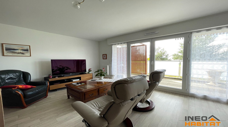 Ma-Cabane - Vente Appartement LA MEZIERE, 77 m²