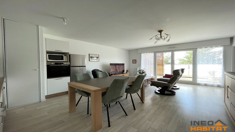 Ma-Cabane - Vente Appartement LA MEZIERE, 77 m²