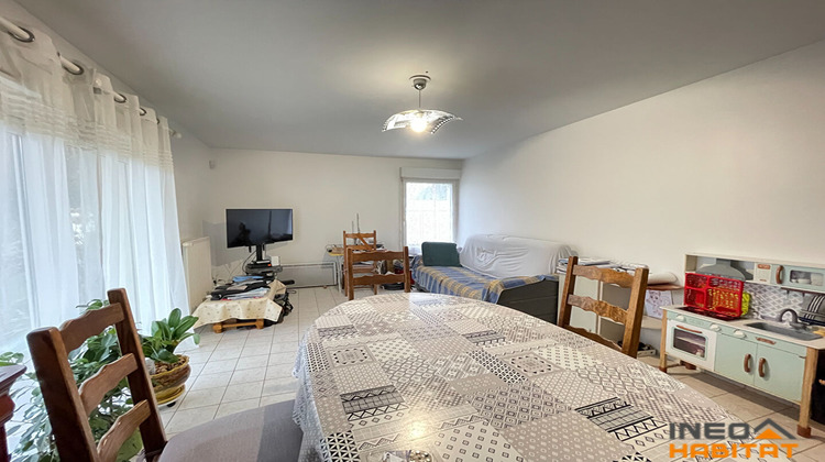 Ma-Cabane - Vente Appartement LA MEZIERE, 79 m²