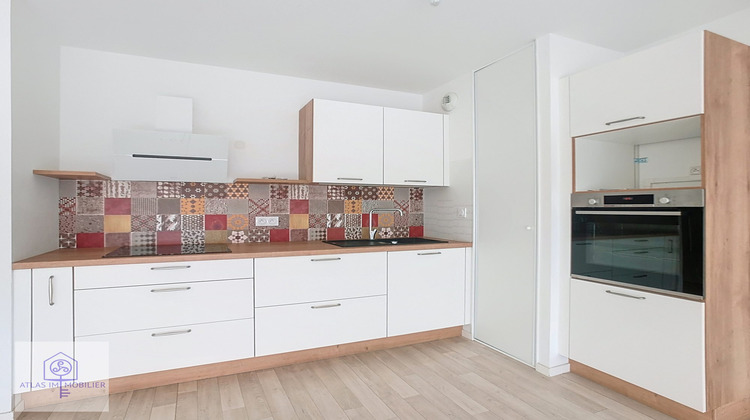 Ma-Cabane - Vente Appartement La Mézière, 77 m²