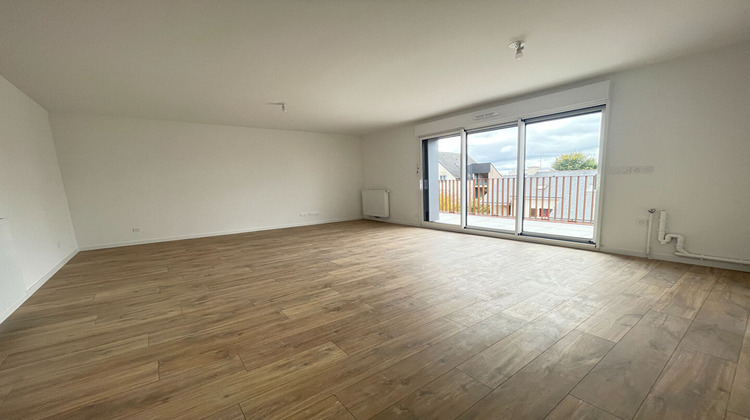 Ma-Cabane - Vente Appartement LA MEZIERE, 65 m²