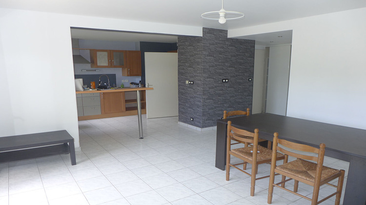 Ma-Cabane - Vente Appartement LA MEZIERE, 45 m²