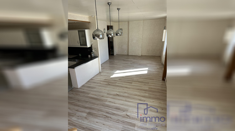 Ma-Cabane - Vente Appartement La Ricamarie, 89 m²