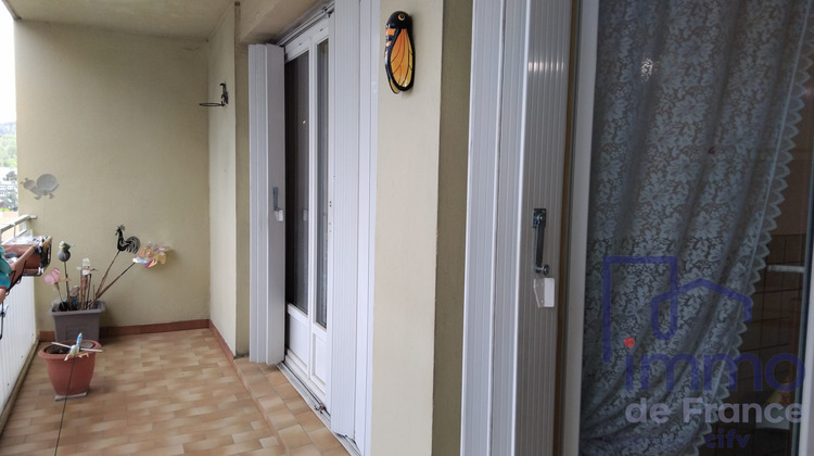 Ma-Cabane - Vente Appartement La Ricamarie, 81 m²