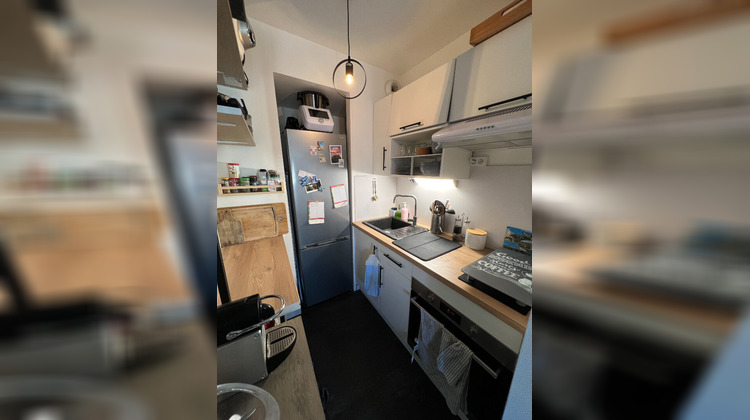 Ma-Cabane - Vente Appartement LA RICHE, 38 m²