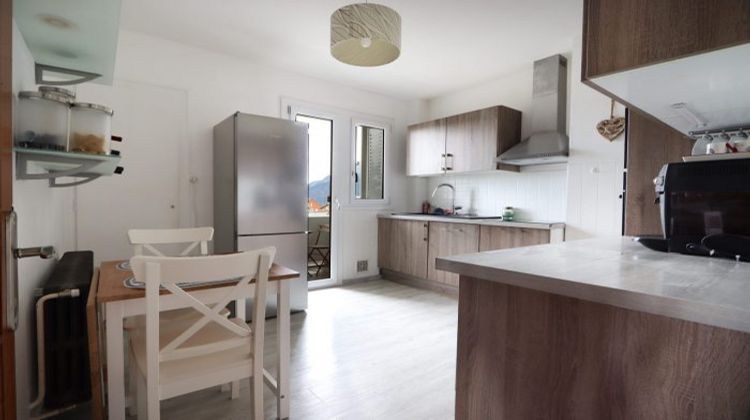 Ma-Cabane - Vente Appartement La Roche-sur-Foron, 98 m²