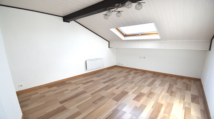 Ma-Cabane - Vente Appartement LA ROCHE-SUR-FORON, 64 m²