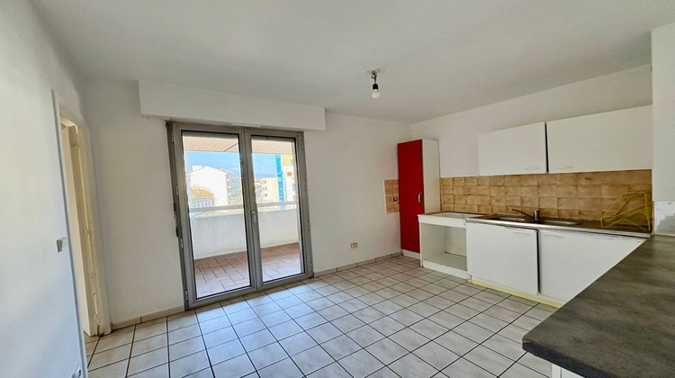 Ma-Cabane - Vente Appartement LA ROCHE SUR FORON, 82 m²