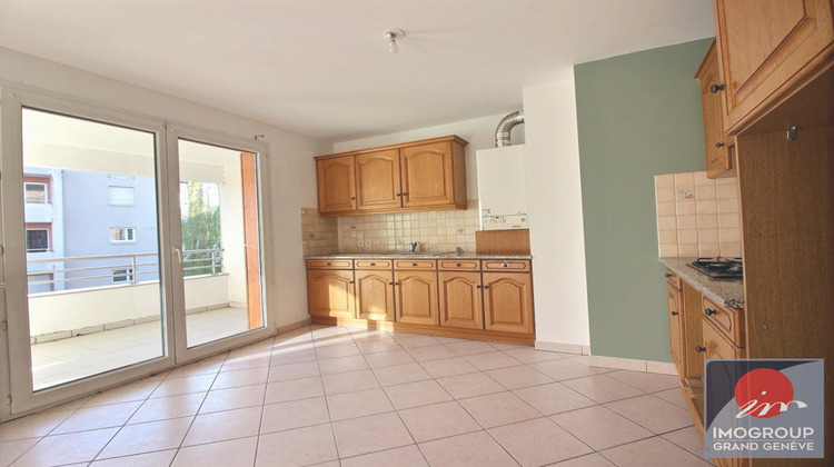 Ma-Cabane - Vente Appartement LA ROCHE-SUR-FORON, 62 m²