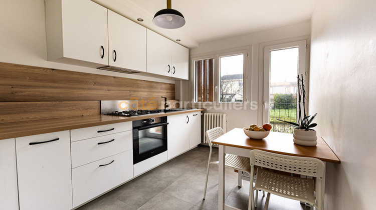 Ma-Cabane - Vente Appartement LA ROCHE-SUR-YON, 65 m²