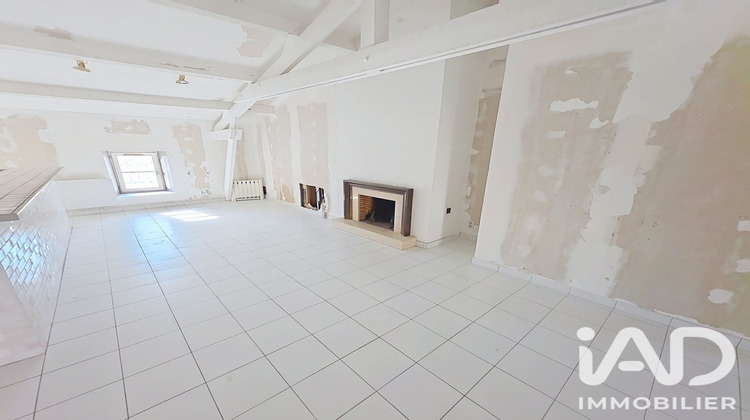Ma-Cabane - Vente Appartement La Rochefoucauld, 79 m²