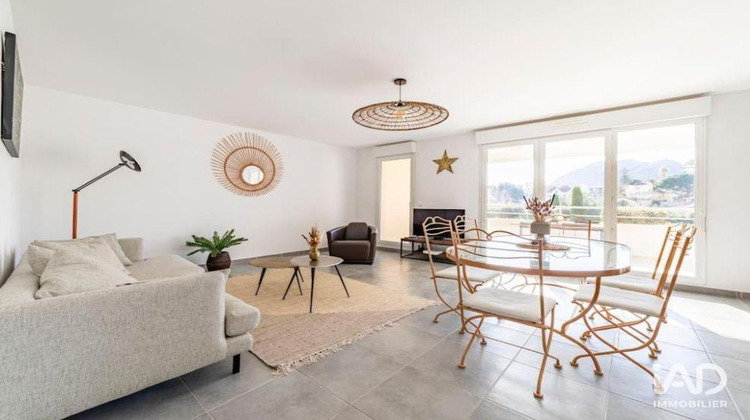 Ma-Cabane - Vente Appartement La Rochelle, 61 m²