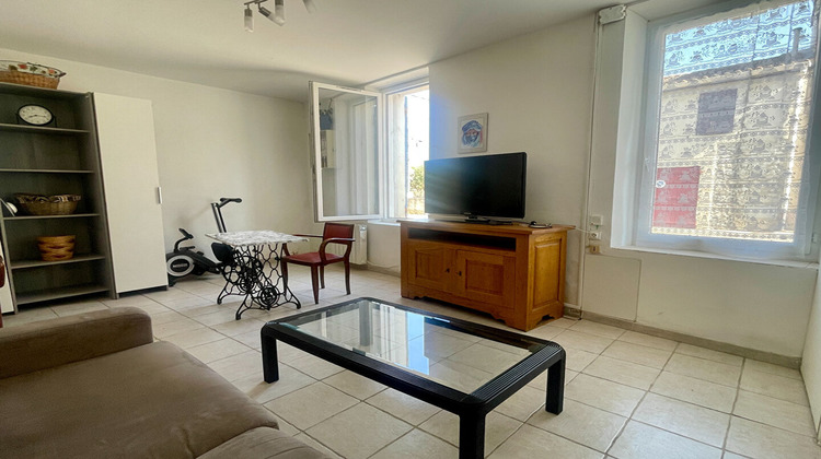 Ma-Cabane - Vente Appartement LA ROQUE-D'ANTHERON, 44 m²