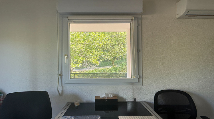 Ma-Cabane - Vente Appartement LA ROQUE-D'ANTHERON, 53 m²