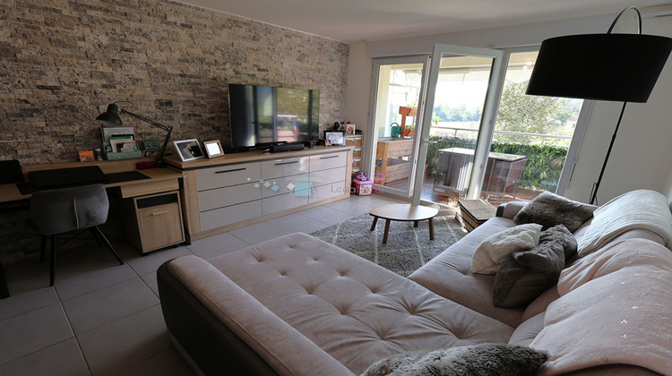 Ma-Cabane - Vente Appartement LA ROQUETTE-SUR-SIAGNE, 61 m²