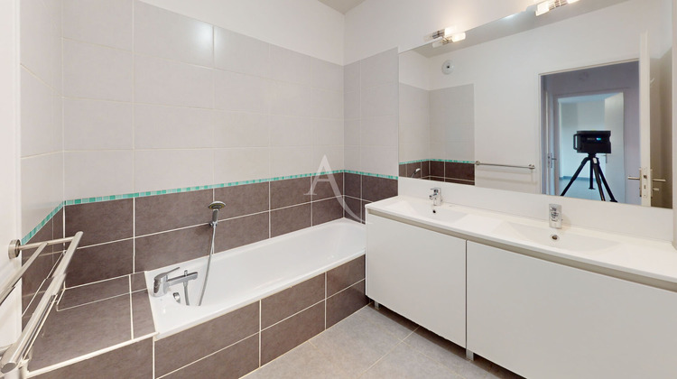 Ma-Cabane - Vente Appartement LA SALVETAT-SAINT-GILLES, 58 m²