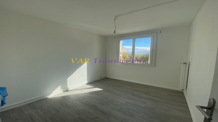 Ma-Cabane - Vente Appartement La Seyne-sur-Mer, 70 m²