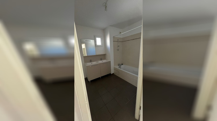 Ma-Cabane - Vente Appartement LA SEYNE-SUR-MER, 53 m²