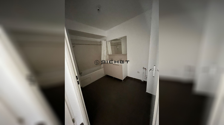 Ma-Cabane - Vente Appartement LA SEYNE-SUR-MER, 60 m²