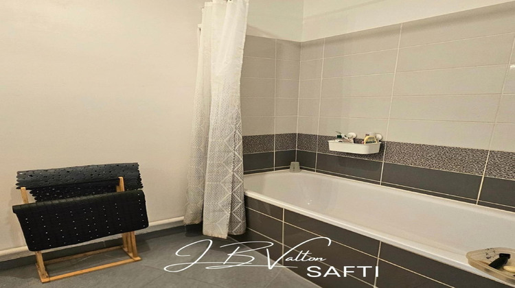 Ma-Cabane - Vente Appartement La Seyne-sur-Mer, 62 m²