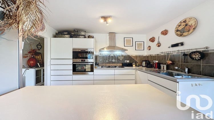 Ma-Cabane - Vente Appartement La Seyne-sur-Mer, 81 m²