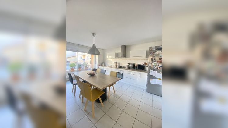 Ma-Cabane - Vente Appartement La Talaudière, 106 m²