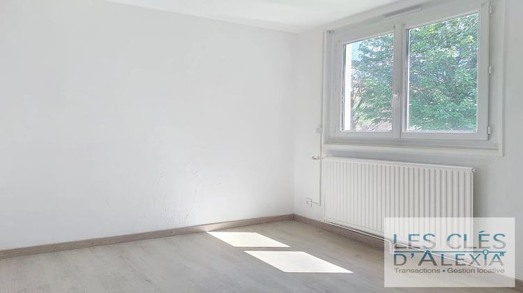 Ma-Cabane - Vente Appartement La Talaudière, 117 m²