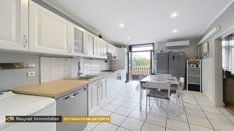 Ma-Cabane - Vente Appartement La Talaudière, 75 m²