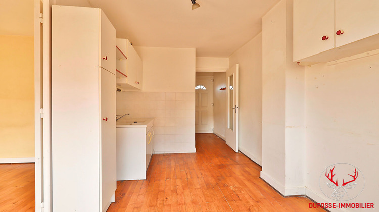 Ma-Cabane - Vente Appartement LA TOUR-DE-SALVAGNY, 36 m²