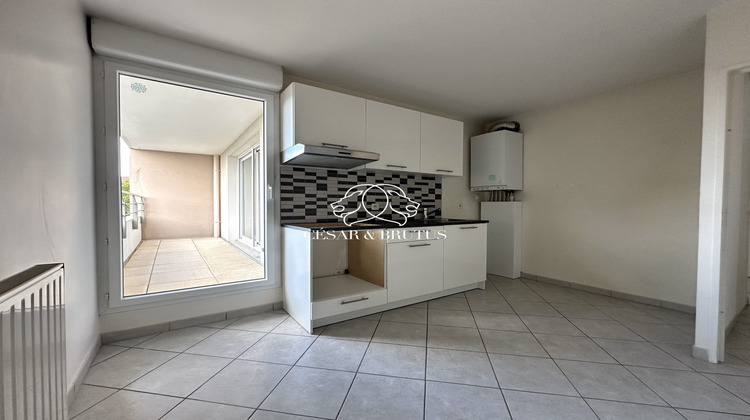 Ma-Cabane - Vente Appartement La Tour-de-Salvagny, 57 m²