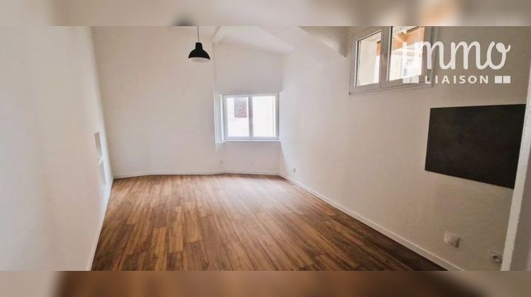 Ma-Cabane - Vente Appartement La Tour-du-Pin, 30 m²