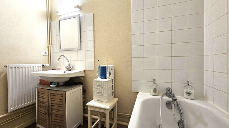 Ma-Cabane - Vente Appartement LA TOUR-DU-PIN, 79 m²