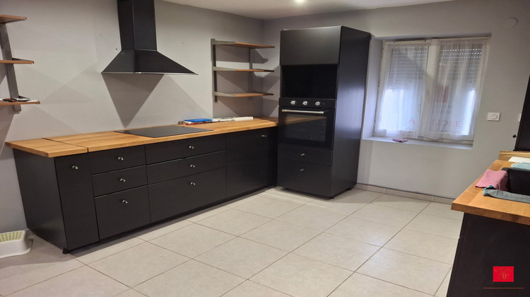 Ma-Cabane - Vente Appartement La Tour-du-Pin, 65 m²