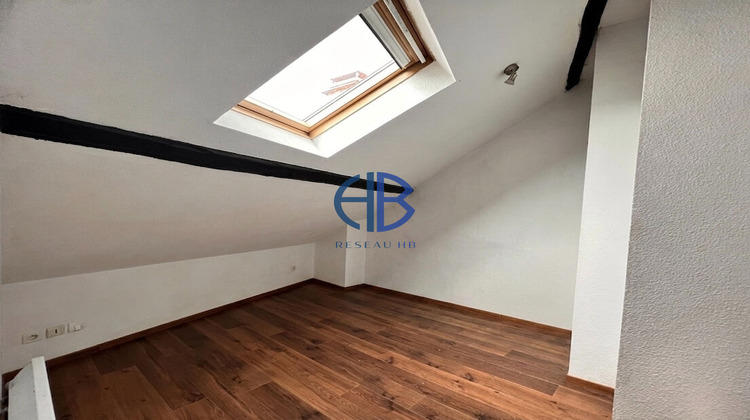 Ma-Cabane - Vente Appartement LA TOUR-DU-PIN, 50 m²