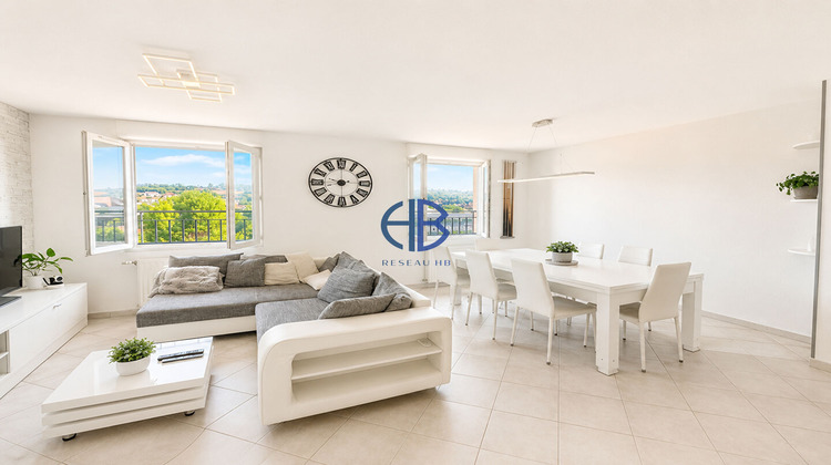 Ma-Cabane - Vente Appartement LA TOUR-DU-PIN, 103 m²
