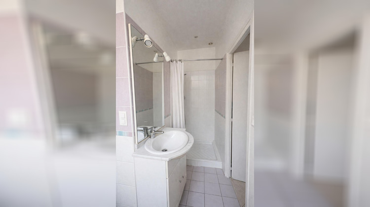 Ma-Cabane - Vente Appartement LA TOUR-DU-PIN, 37 m²